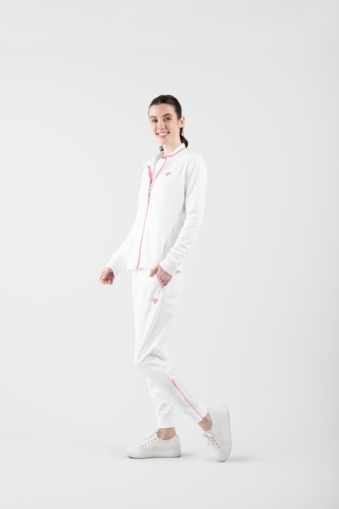 Love All Tennis Women's Gabriela Resort Zipper Pant